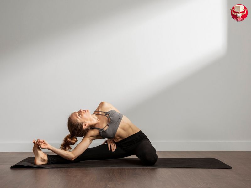 Sự tĩnh lặng và tập trung trong yoga, kết nối với nội tâm